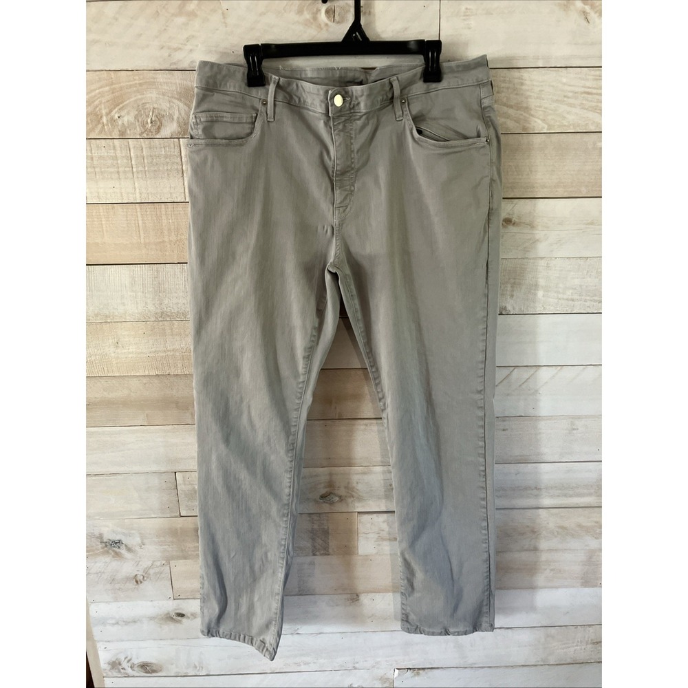 Aviator Men's Straight Fit Stretch Jeans Gray Denim Size 38X30 Preowned